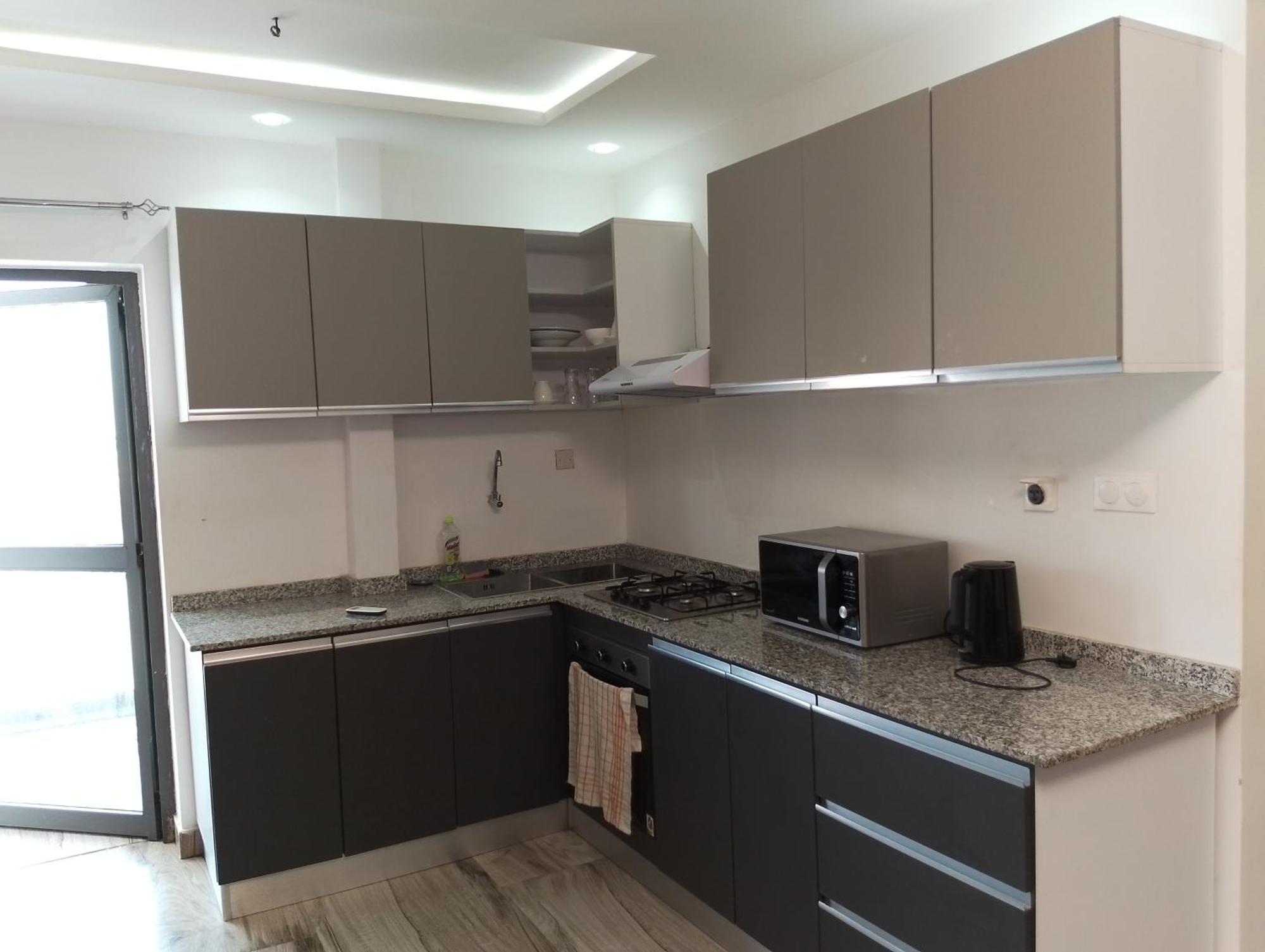Elegant Et Securise A Proximite De La De Ngor Apartamento