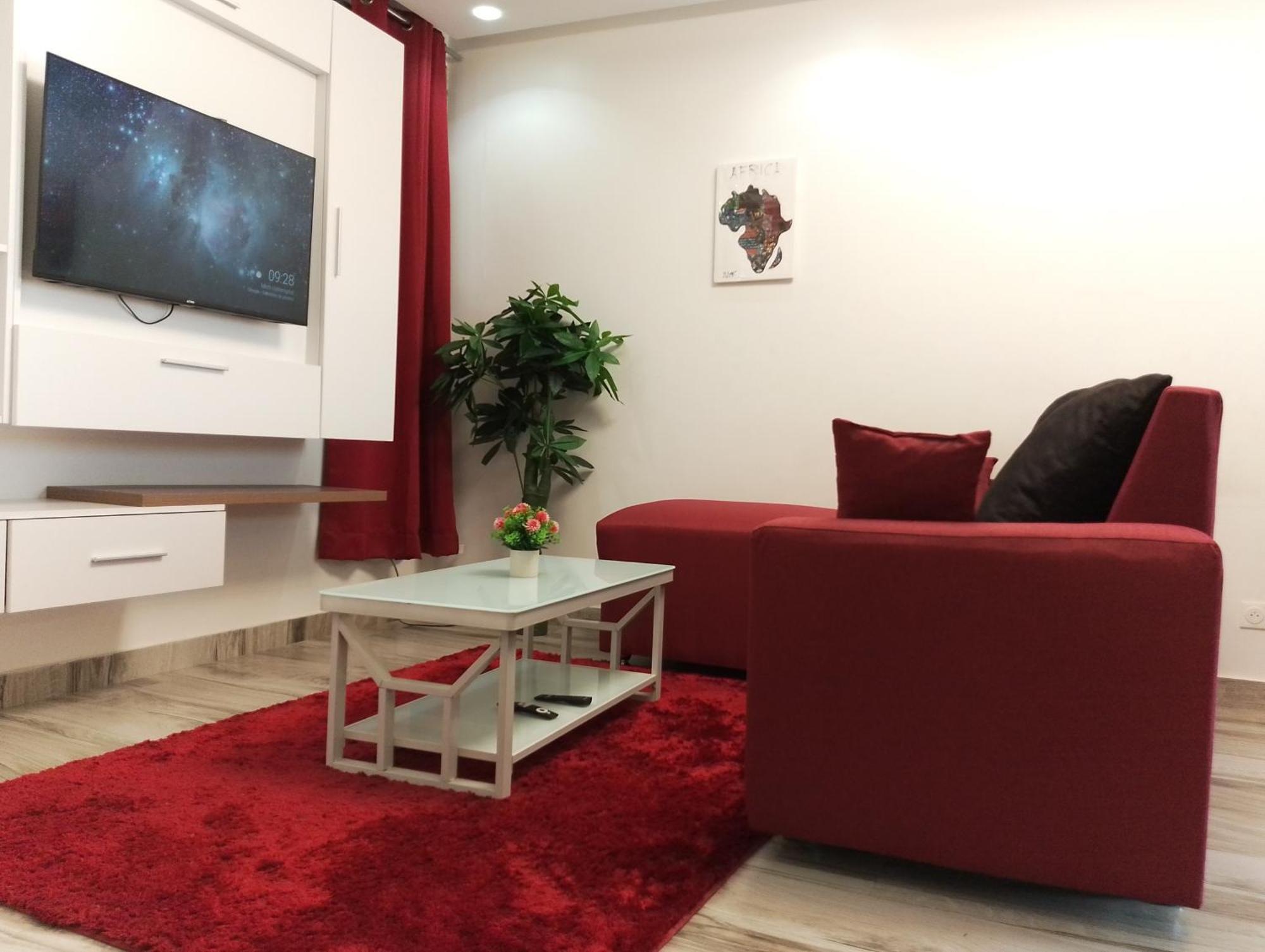 Elegant Et Securise A Proximite De La De Ngor Apartamento